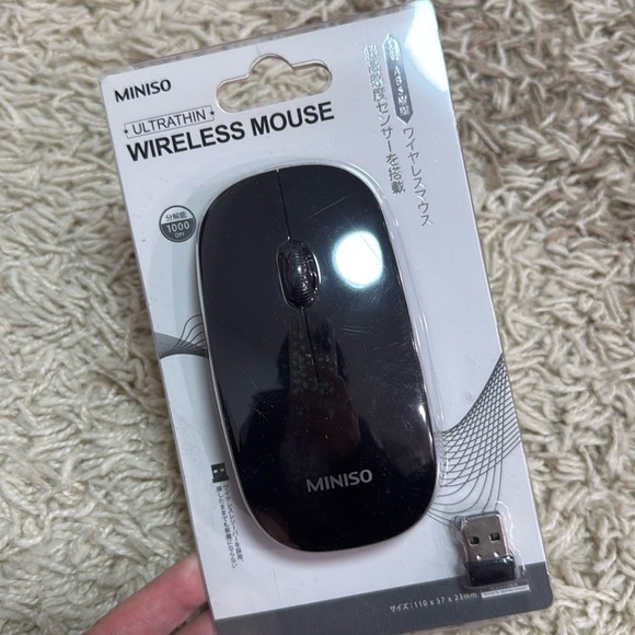 NIB 1 MINISO Wireless Mouse - Picture 2 of 6